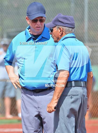 Thumbnail 3 in Basic vs Sierra Vista (NIAA 4A State Final Game 1) photogallery.