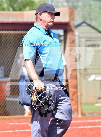 Thumbnail 2 in Basic vs Sierra Vista (NIAA 4A State Final Game 1) photogallery.