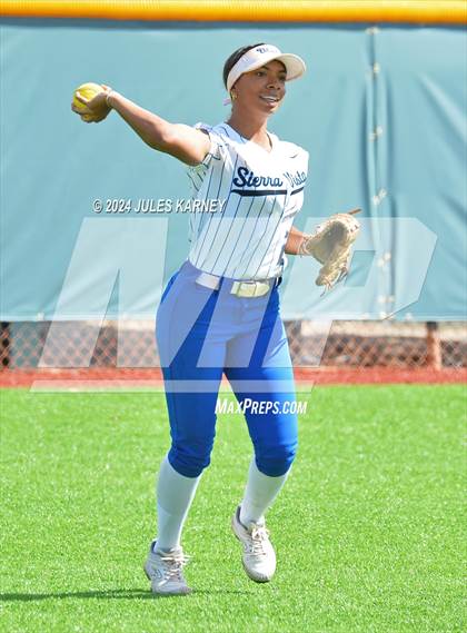Thumbnail 2 in Basic vs Sierra Vista (NIAA 4A State Final Game 1) photogallery.