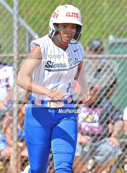 Thumbnail 2 in Basic vs Sierra Vista (NIAA 4A State Final Game 1) photogallery.