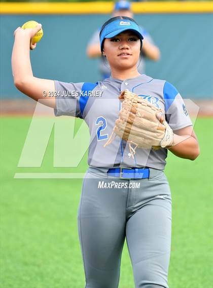 Thumbnail 1 in Basic vs Sierra Vista (NIAA 4A State Final Game 1) photogallery.