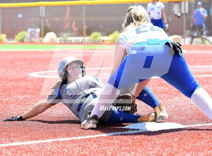 Thumbnail 3 in Basic vs Sierra Vista (NIAA 4A State Final Game 1) photogallery.