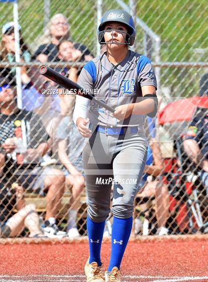 Thumbnail 3 in Basic vs Sierra Vista (NIAA 4A State Final Game 1) photogallery.