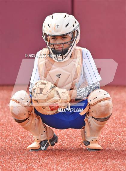 Thumbnail 1 in Basic vs Sierra Vista (NIAA 4A State Final Game 1) photogallery.