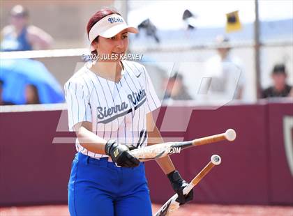 Thumbnail 1 in Basic vs Sierra Vista (NIAA 4A State Final Game 1) photogallery.