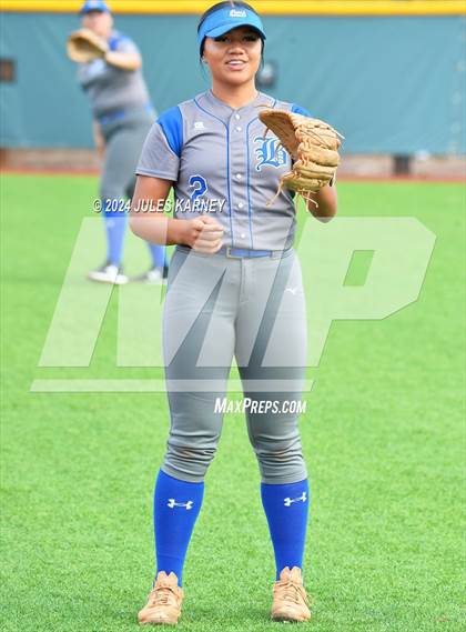 Thumbnail 2 in Basic vs Sierra Vista (NIAA 4A State Final Game 1) photogallery.