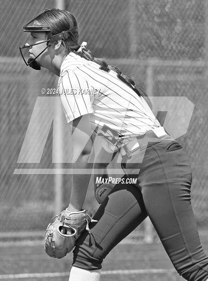 Thumbnail 2 in Basic vs Sierra Vista (NIAA 4A State Final Game 1) photogallery.