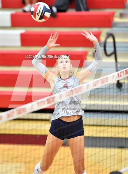 Thumbnail 1 in Tompkins vs. Foster (KISD/CFISD Tournament) photogallery.