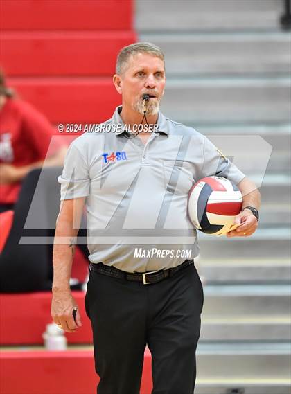 Thumbnail 2 in Tompkins vs. Foster (KISD/CFISD Tournament) photogallery.