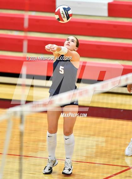 Thumbnail 3 in Tompkins vs. Foster (KISD/CFISD Tournament) photogallery.