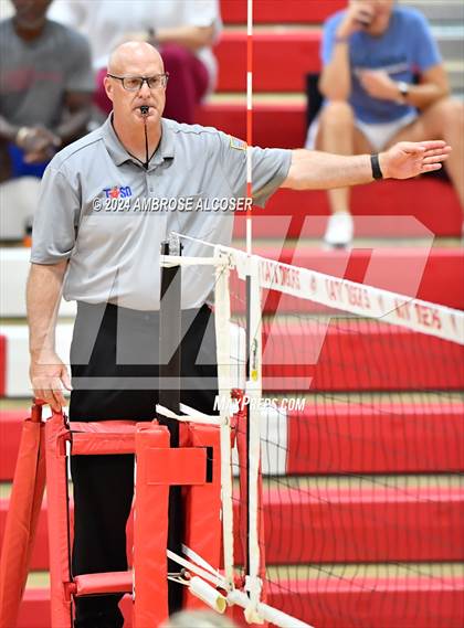 Thumbnail 2 in Tompkins vs. Foster (KISD/CFISD Tournament) photogallery.