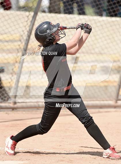 Thumbnail 1 in Mater Dei Catholic vs. Mission Viejo (Michelle Carew Classic) photogallery.