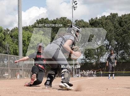 Thumbnail 3 in Mater Dei Catholic vs. Mission Viejo (Michelle Carew Classic) photogallery.