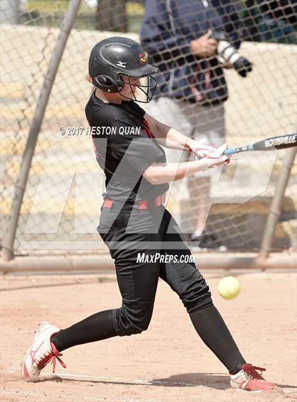 Thumbnail 2 in Mater Dei Catholic vs. Mission Viejo (Michelle Carew Classic) photogallery.