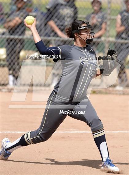 Thumbnail 3 in Mater Dei Catholic vs. Mission Viejo (Michelle Carew Classic) photogallery.