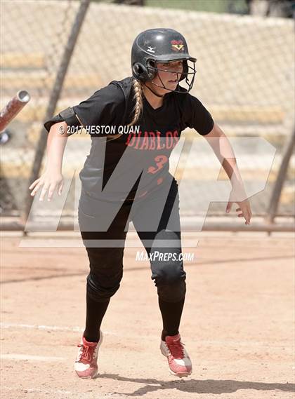 Thumbnail 2 in Mater Dei Catholic vs. Mission Viejo (Michelle Carew Classic) photogallery.
