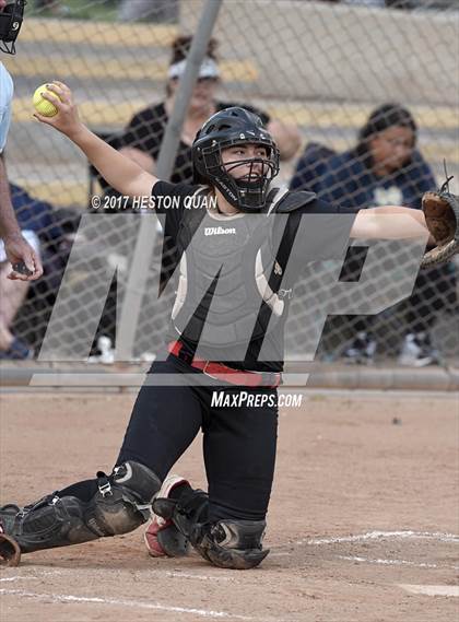 Thumbnail 3 in Mater Dei Catholic vs. Mission Viejo (Michelle Carew Classic) photogallery.
