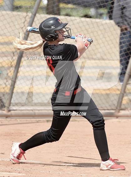 Thumbnail 3 in Mater Dei Catholic vs. Mission Viejo (Michelle Carew Classic) photogallery.