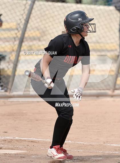 Thumbnail 2 in Mater Dei Catholic vs. Mission Viejo (Michelle Carew Classic) photogallery.