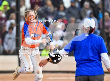Thumbnail 2 in Horizon vs. Legend (CHSAA 5A State Semifinal Game) photogallery.