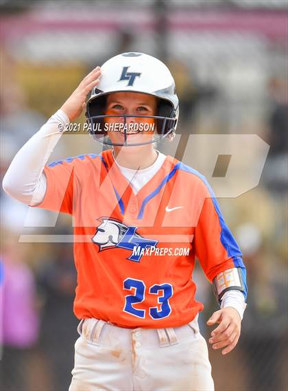 Thumbnail 1 in Horizon vs. Legend (CHSAA 5A State Semifinal Game) photogallery.