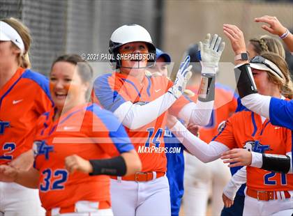 Thumbnail 3 in Horizon vs. Legend (CHSAA 5A State Semifinal Game) photogallery.