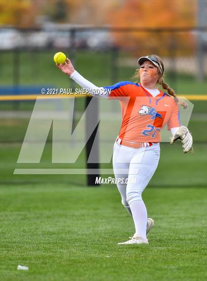 Thumbnail 2 in Horizon vs. Legend (CHSAA 5A State Semifinal Game) photogallery.