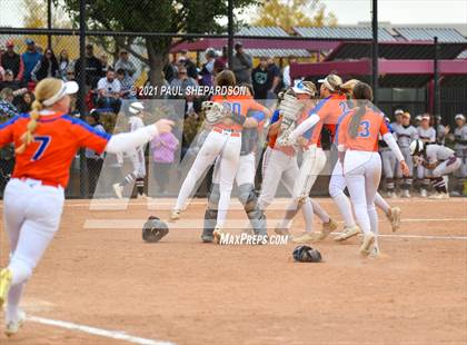 Thumbnail 2 in Horizon vs. Legend (CHSAA 5A State Semifinal Game) photogallery.