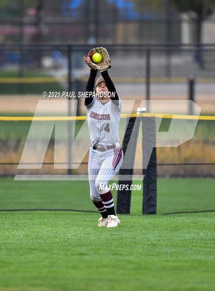 Thumbnail 2 in Horizon vs. Legend (CHSAA 5A State Semifinal Game) photogallery.