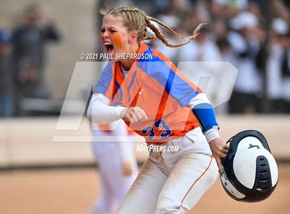 Thumbnail 3 in Horizon vs. Legend (CHSAA 5A State Semifinal Game) photogallery.