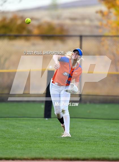Thumbnail 3 in Horizon vs. Legend (CHSAA 5A State Semifinal Game) photogallery.
