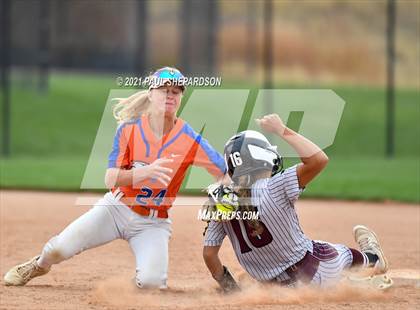 Thumbnail 1 in Horizon vs. Legend (CHSAA 5A State Semifinal Game) photogallery.