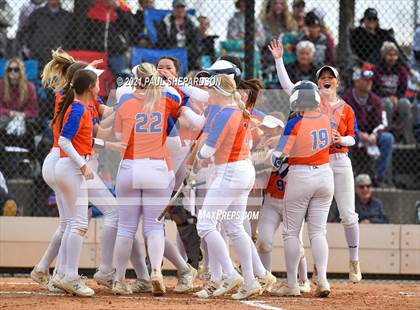 Thumbnail 2 in Horizon vs. Legend (CHSAA 5A State Semifinal Game) photogallery.