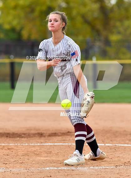 Thumbnail 2 in Horizon vs. Legend (CHSAA 5A State Semifinal Game) photogallery.