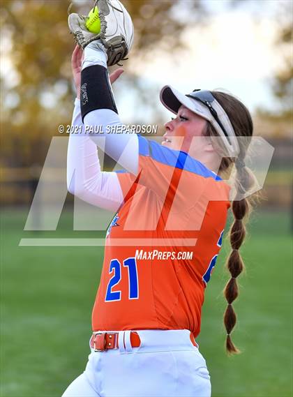 Thumbnail 1 in Horizon vs. Legend (CHSAA 5A State Semifinal Game) photogallery.