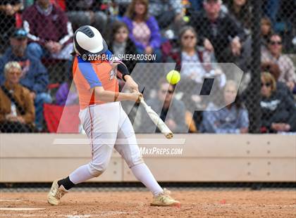 Thumbnail 2 in Horizon vs. Legend (CHSAA 5A State Semifinal Game) photogallery.
