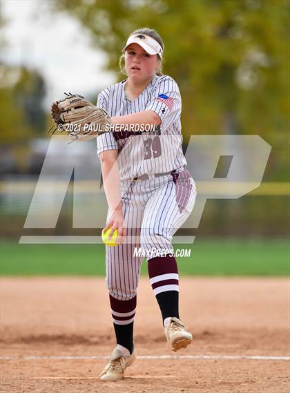 Thumbnail 3 in Horizon vs. Legend (CHSAA 5A State Semifinal Game) photogallery.