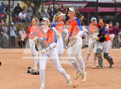 Thumbnail 3 in Horizon vs. Legend (CHSAA 5A State Semifinal Game) photogallery.