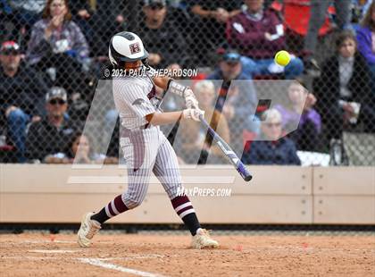 Thumbnail 2 in Horizon vs. Legend (CHSAA 5A State Semifinal Game) photogallery.