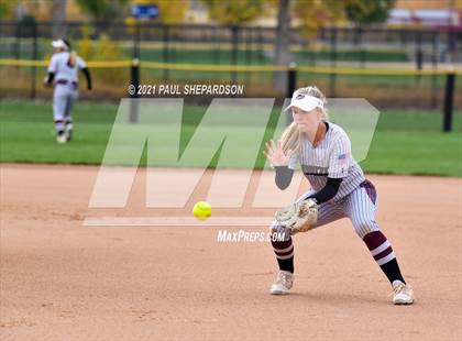 Thumbnail 1 in Horizon vs. Legend (CHSAA 5A State Semifinal Game) photogallery.