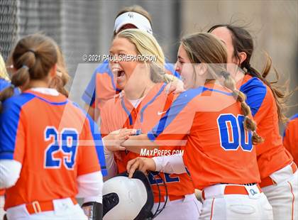 Thumbnail 2 in Horizon vs. Legend (CHSAA 5A State Semifinal Game) photogallery.
