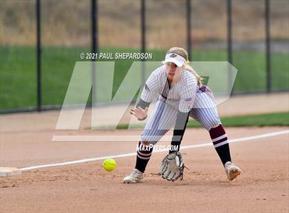 Thumbnail 3 in Horizon vs. Legend (CHSAA 5A State Semifinal Game) photogallery.