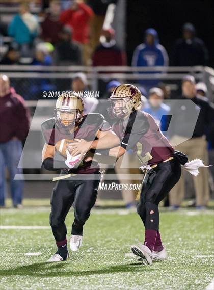 Thumbnail 3 in Tuscarora @ Broad Run (VHSL 5A 1st Round) photogallery.