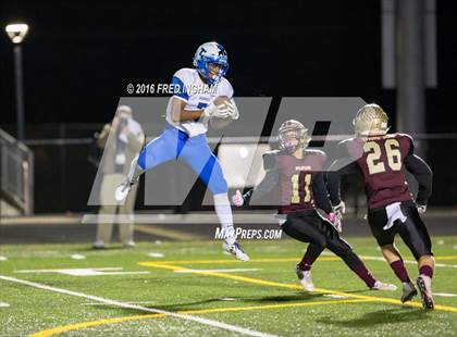 Thumbnail 3 in Tuscarora @ Broad Run (VHSL 5A 1st Round) photogallery.