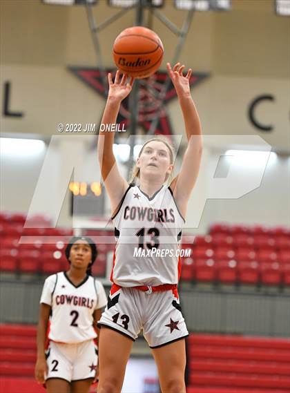 Thumbnail 2 in FR: Lone Star @ Coppell photogallery.