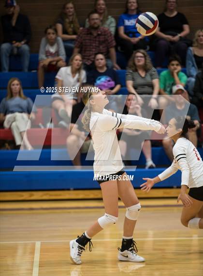 Thumbnail 2 in JV: Wilsonville @ La Salle photogallery.