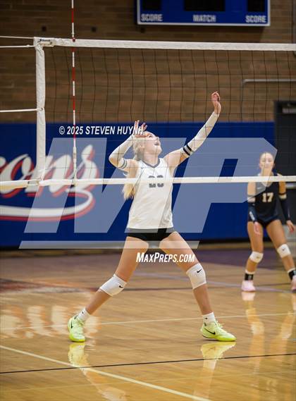 Thumbnail 3 in JV: Wilsonville @ La Salle photogallery.