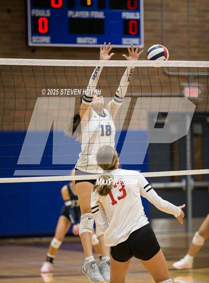 Thumbnail 1 in JV: Wilsonville @ La Salle photogallery.