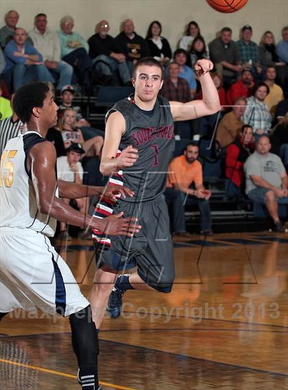 Thumbnail 1 in Seymour vs South-Doyle (District 2-AAA Playoff) photogallery.