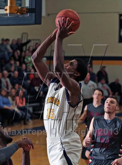 Thumbnail 3 in Seymour vs South-Doyle (District 2-AAA Playoff) photogallery.